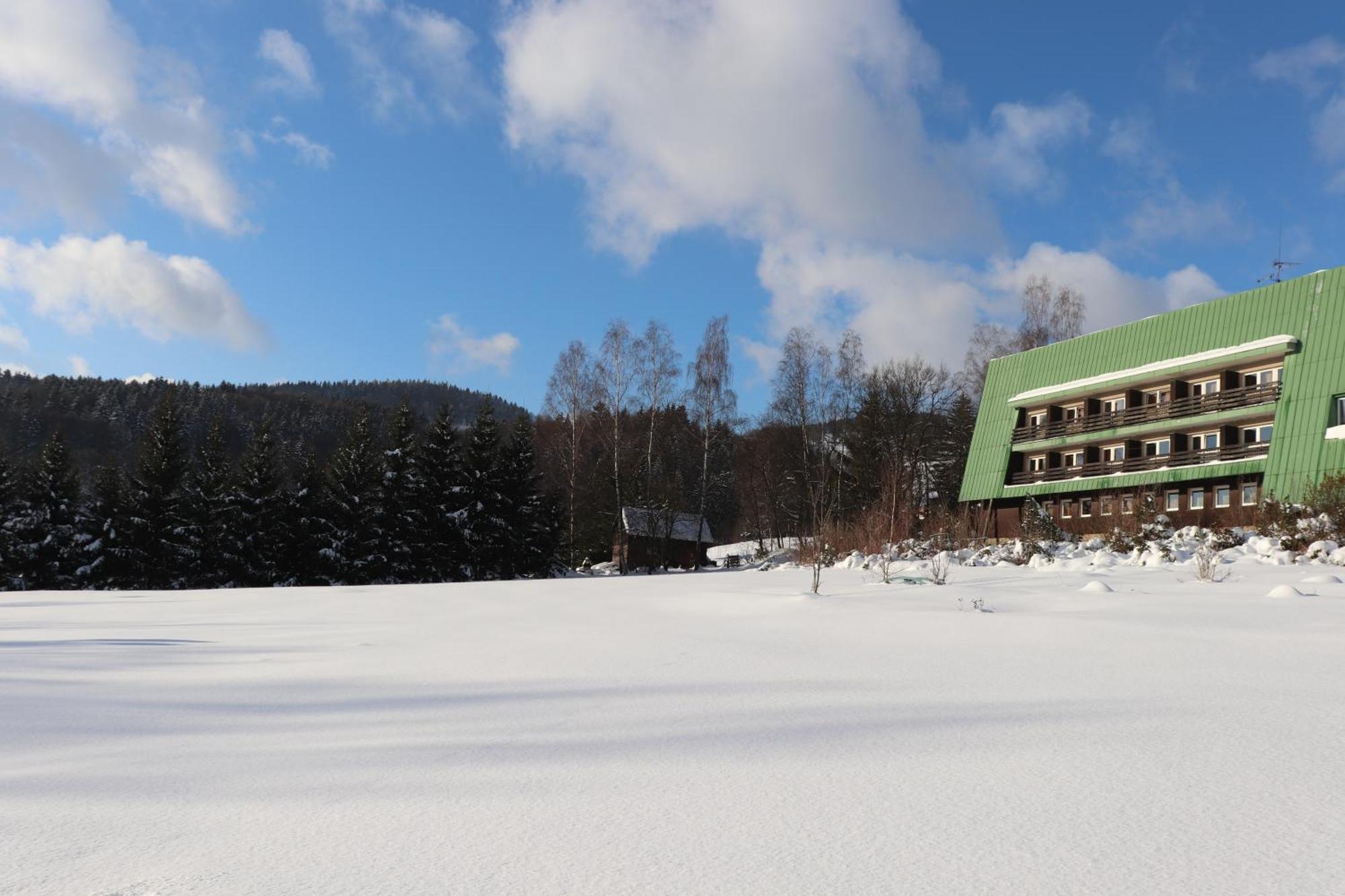Hotel Albert - Retro Paseky nad Jizerou Luaran gambar